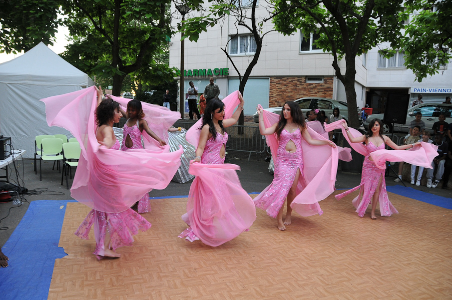 Maison de Quartier Champs Elysees Evry - Danse Orientale 079.jpg